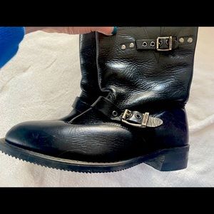 Harley Davidson boots size 10.  Amazing.  Excellent condition.  Feel great